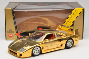 Ferrari F40 Chrome Gold Limited Edition 250 pcs Bburago 1:18 3332-G1 Metall - pilt 8/8