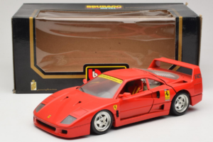 Ferrari F40 Club Deutschland Punane Bburago 1:18 3032-L3 Metall - pilt 8/8
