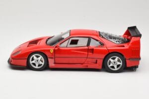 Ferrari F40 Competizione Test Version Punane Hot Wheels 1:18 P9922 Metall - pilt 4/8
