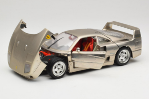 Ferrari F40 Dark Chrome Silver Kroymans Piiratud Väljaanne Bburago 1:18 3032-C2 Metall - pilt 2/8
