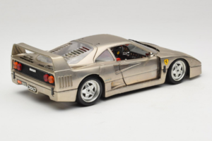 Ferrari F40 Dark Chrome Silver Kroymans Piiratud Väljaanne Bburago 1:18 3032-C2 Metall - pilt 3/8