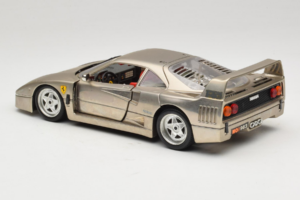 Ferrari F40 Dark Chrome Silver Kroymans Piiratud Väljaanne Bburago 1:18 3032-C2 Metall - pilt 7/8
