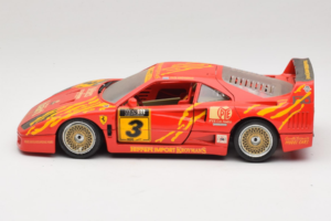 Ferrari F40 Evoluzione #3 Brummel Punane 1987 Bburago 1:18 3022-P2 Metall - pilt 4/8