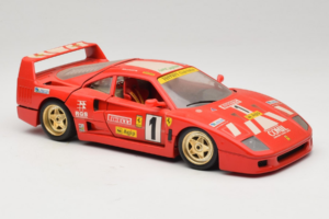 Ferrari F40 Evoluzione #1 Pirelli Punane 1992 Bburago 1:18 3042-P1 Metall - pilt 6/8