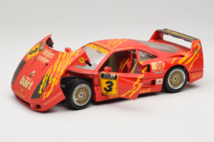 Ferrari F40 #3 F. Kroymans Ferrari Imports Kroymans BBS Wheels Punane 1987 Bburago 1:18 3032-H1 Metall - pilt 2/8