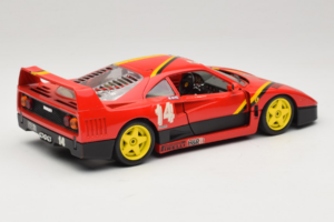Ferrari F40 Evoluzione #14 L. Dalla Noce H&R Punane Kollaste Ratastega 1992 Bburago 1:18 3042-H1 Metall - pilt 3/8