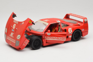 Ferrari F40 #6 V. Colombo L'Indipendente Punane 1987 Bburago 1:18 3032-L1 Metall - pilt 2/8