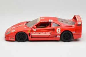 Ferrari F40 #6 V. Colombo L'Indipendente Punane 1987 Bburago 1:18 3032-L1 Metall - pilt 4/8