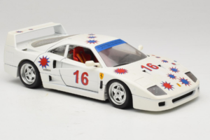 Ferrari F40 #16 Borsenmodells Valge Limited Edition 333 pcs 1987 Bburago 1:18 3332-W1 Metall - pilt 6/8