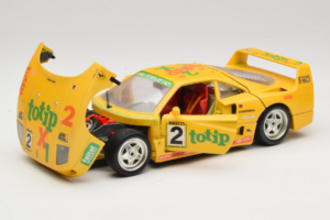 Ferrari F40 Totip Jolly Club #2 Kollane Bburago 1:18 3332-Y1 Metall - pilt 2/8