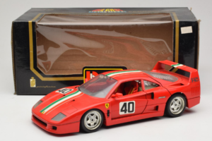 Ferrari F40 #40 Punane Itaalia Lipuga Bburago 1:18 3032-P1 Metall - pilt 8/8