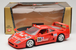 Ferrari F40 #56 Pilot Punane 1987 Bburago 1:18 3332-P2 Metall - pilt 8/8