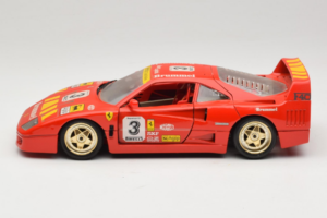 Ferrari F40 #3 Pirelli Punane 1987 Bburago 1:18 3332-P4 Metall - pilt 4/8