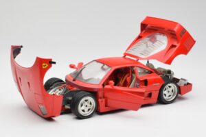 Ferrari F40 Punane Bburago 1:18 3032 Metall - pilt 2/8