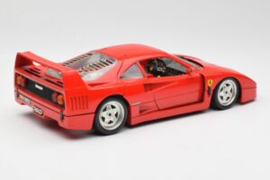 Ferrari F40 Punane Bburago 1:18 3032 Metall - pilt 3/8