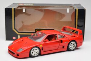 Ferrari F40 Punane Bburago 1:18 3032 Metall - pilt 8/8