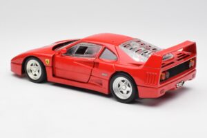 Ferrari F40 Punane Hot Wheels 1:18 23911 Metall - pilt 7/8