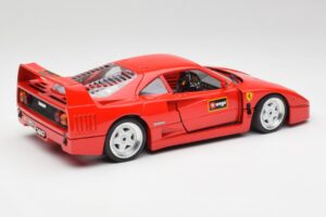 Ferrari F40 Punane Bburago 1:18 3332 Metall - pilt 3/8