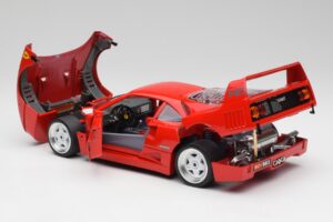 Ferrari F40 Punane Bburago 1:18 3332 Metall - pilt 5/8