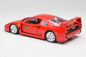Ferrari F40 Punane Bburago 1:18 3332 Metall - pilt 7/8
