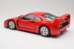 Ferrari F40 Rosso Corsa Norev 1:12 127902 Metall - pilt 5/6