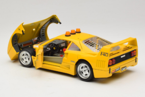 Ferrari F40 Safety Car Kollane Bburago 1:18 3032-Y2 Metall - pilt 5/8