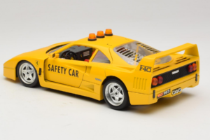 Ferrari F40 Safety Car Kollane Bburago 1:18 3032-Y2 Metall - pilt 7/8
