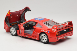 Ferrari F40 #40 the0123 Punane 1987 Bburago 1:18 3332-P5 Metall - pilt 5/8