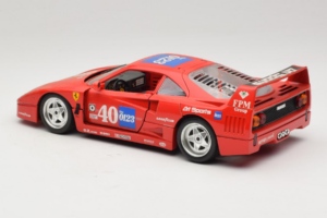 Ferrari F40 #40 the0123 Punane 1987 Bburago 1:18 3332-P5 Metall - pilt 7/8
