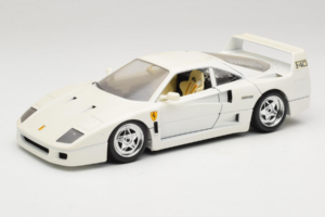 Ferrari F40 Valge Bburago 1:18 3332-W4 Metall