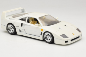 Ferrari F40 Valge Bburago 1:18 3332-W4 Metall - pilt 6/8