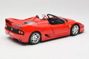 Ferrari F50 Kabriolett Punane Bburago 1:18 3352 Metall - pilt 3/8