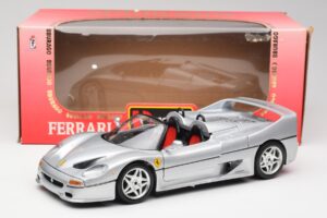 Ferrari F50 Kabriolett Hõbe Bburago 1:18 3372 Metall - pilt 8/8