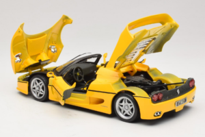 Ferrari F50 Kabriolett Shell Kollane Maisto 1:18 3076-Y2 Metall - pilt 5/8