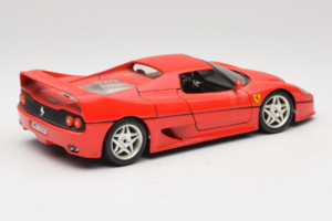Ferrari F50 Coupe Punane Bburago 1:18 3382 Metall - pilt 3/8