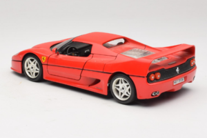 Ferrari F50 Coupe Punane Bburago 1:18 3382 Metall - pilt 7/8