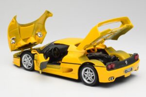 Ferrari F50 Giallo Modena Maisto 1:18 F50001 Metall - pilt 5/8
