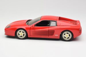 Ferrari F512 M Punane Hot Wheels 1:18 29758 Metall - pilt 4/8