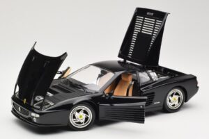 Ferrari F512M Must Hot Wheels 1:18 23922 Metall - pilt 2/8