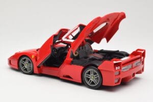 Ferrari FXX Punane Hot Wheels 1:18 310801 Metall - pilt 5/8
