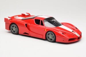 Ferrari FXX Punane Hot Wheels 1:18 310801 Metall - pilt 6/8