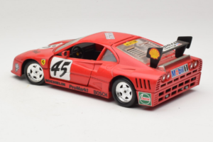 Ferrari 288 GTO Evoluzione #45 Punane Revell 1:18 48820 Metall - pilt 7/8
