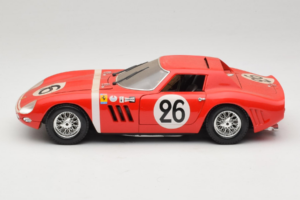 Ferrari 250 GTO #26 Punane Guiloy 1:18 67526 Metall - pilt 4/8