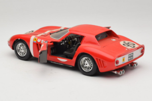 Ferrari 250 GTO #26 Punane Guiloy 1:18 67526 Metall - pilt 5/8