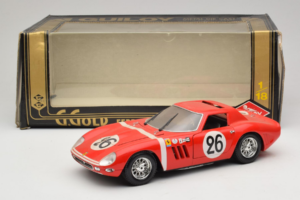 Ferrari 250 GTO #26 Punane Guiloy 1:18 67526 Metall - pilt 8/8