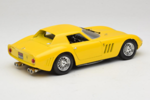 Ferrari 250 GTO Kollane Guiloy 1:18 67525 Metall - pilt 3/8