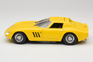 Ferrari 250 GTO Kollane Guiloy 1:18 67525 Metall - pilt 4/8