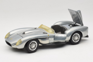 Ferrari Testa Rossa Chrome Silver Hot Wheels 1:18 25737 Metall - pilt 2/8