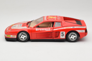 Ferrari Testarossa Brummel #5 Punane 1984 Bburago 1:18 3004-P1 Metall - pilt 4/8