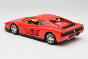 Ferrari Testarossa PPG Auto Refinish Punane Bburago 1:18 3039-P3 Metall - pilt 7/8
